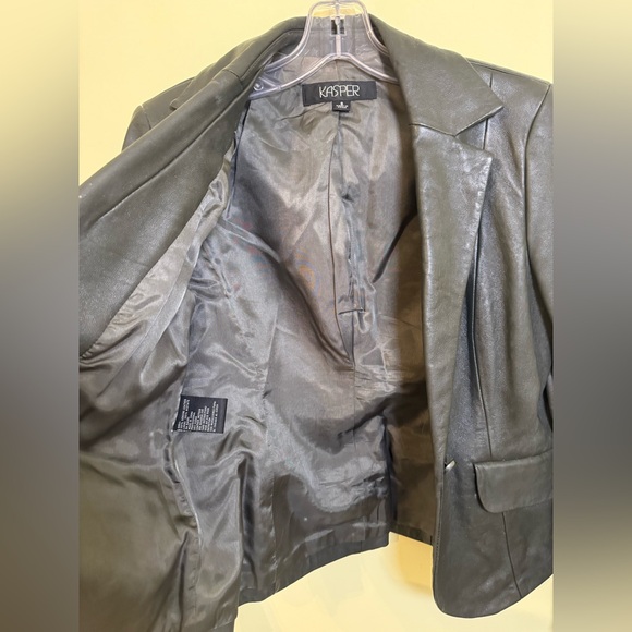 Kasper Leather Blazer *GOOD USED CONDITION* - Picture 15 of 16